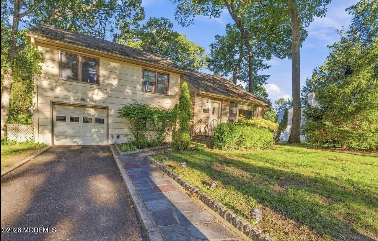 187 Elmwood Road - Photo 1