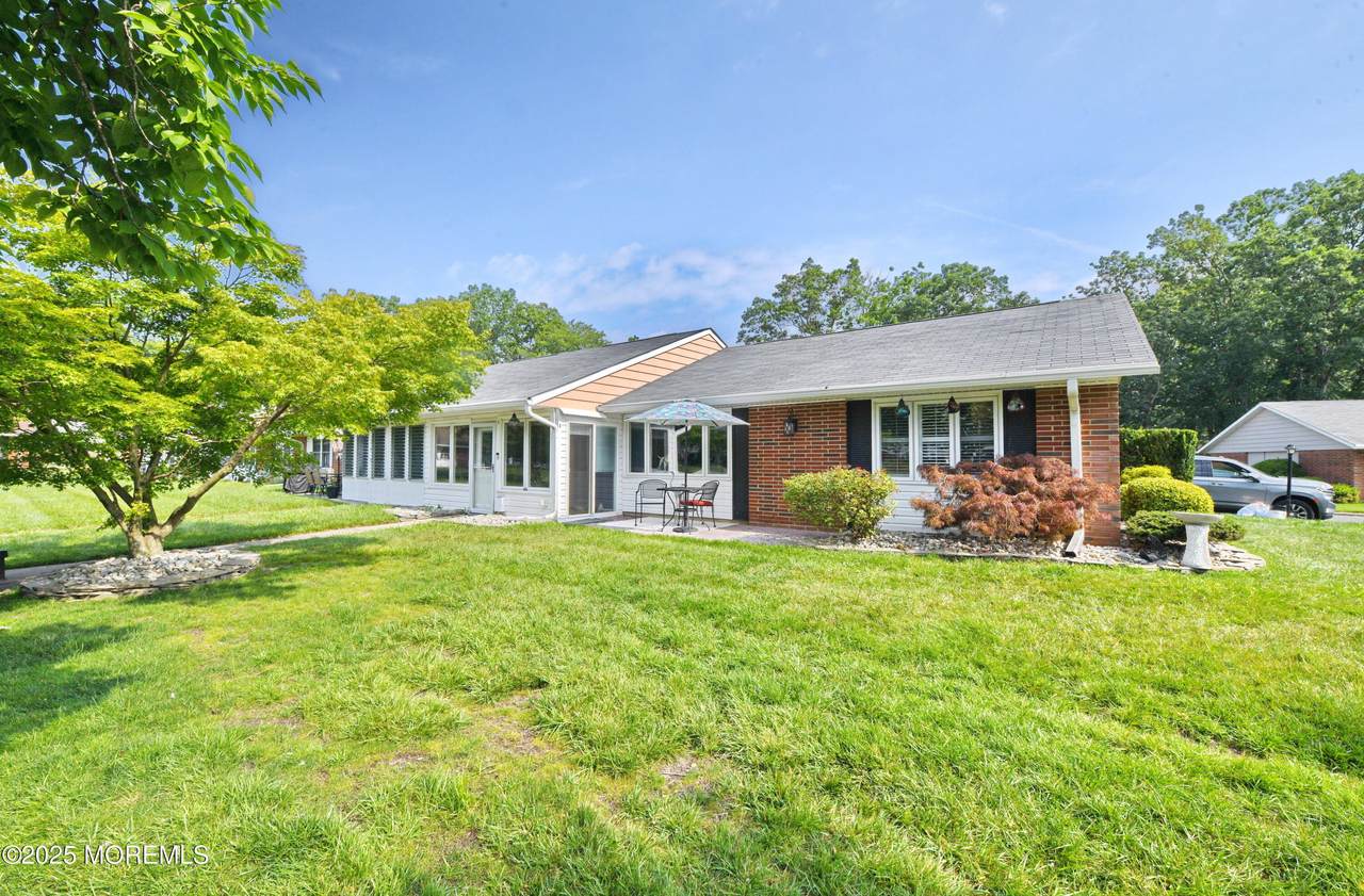 244D Jefferson Court - Photo 1