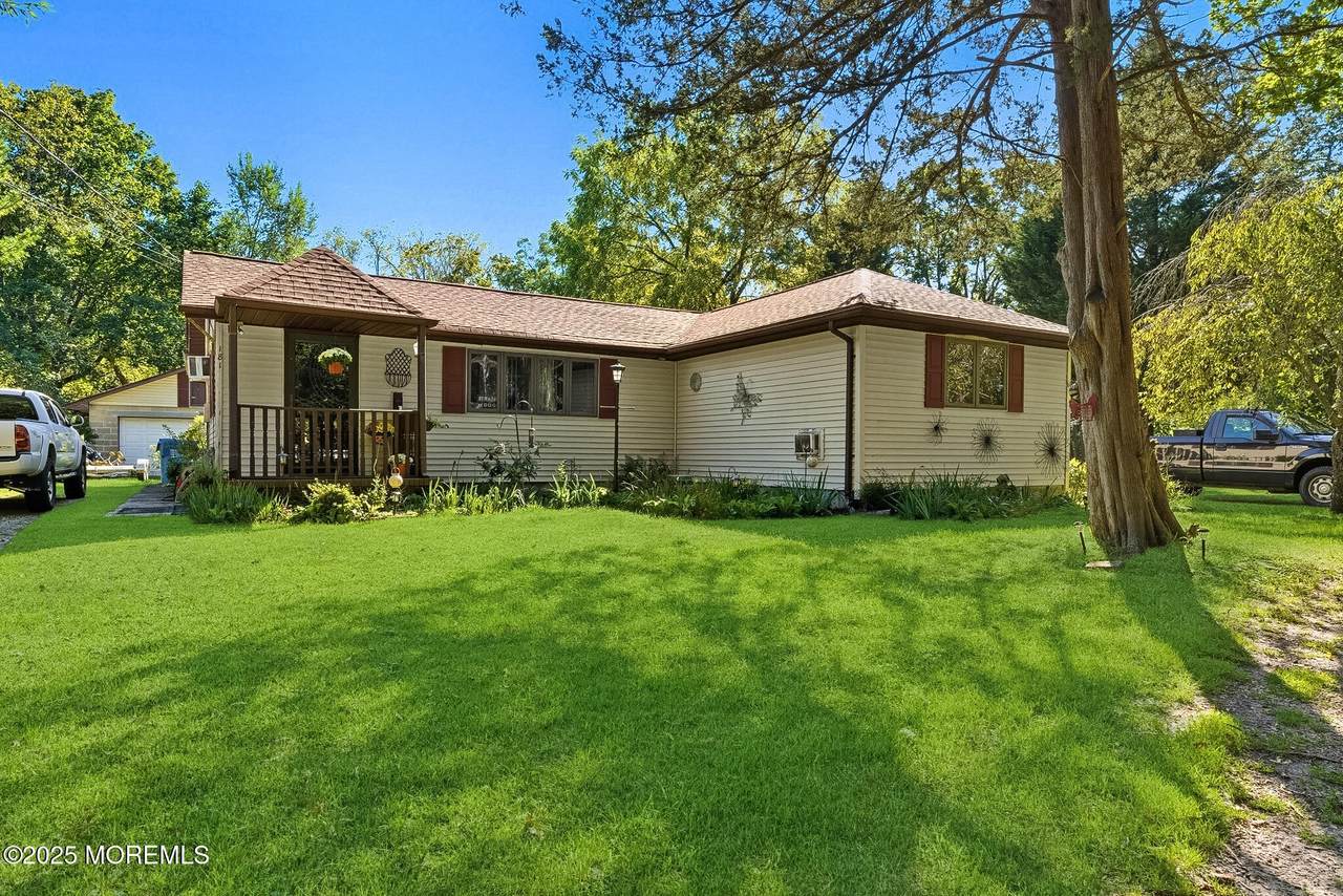 181 Pleasant Grove Road - Photo 1