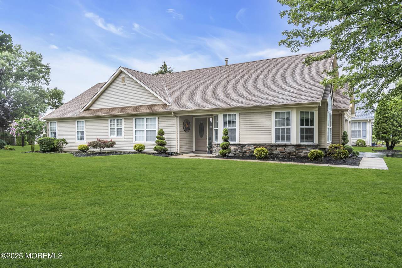 2684 Rockport Lane - Photo 1