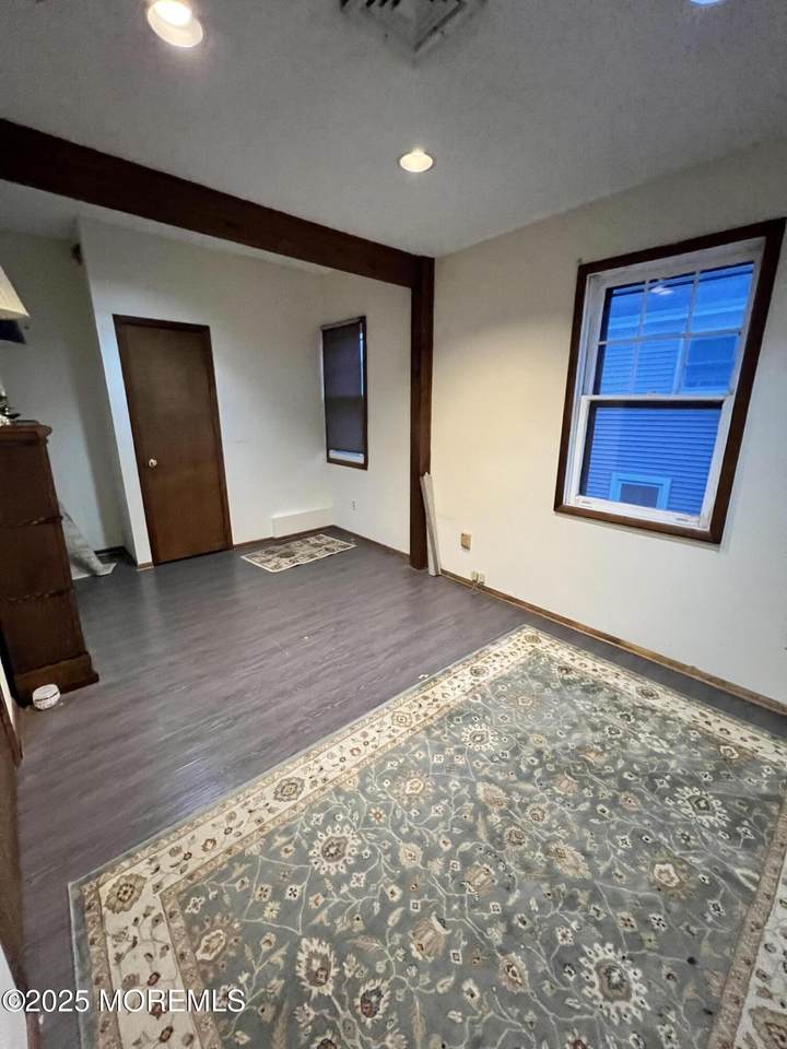 214 Broad Street - Photo 1