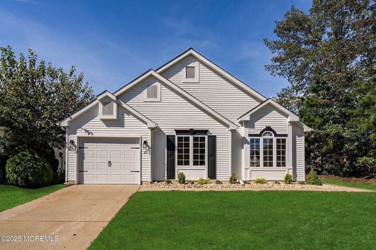 15 Penny Lane - Photo 1