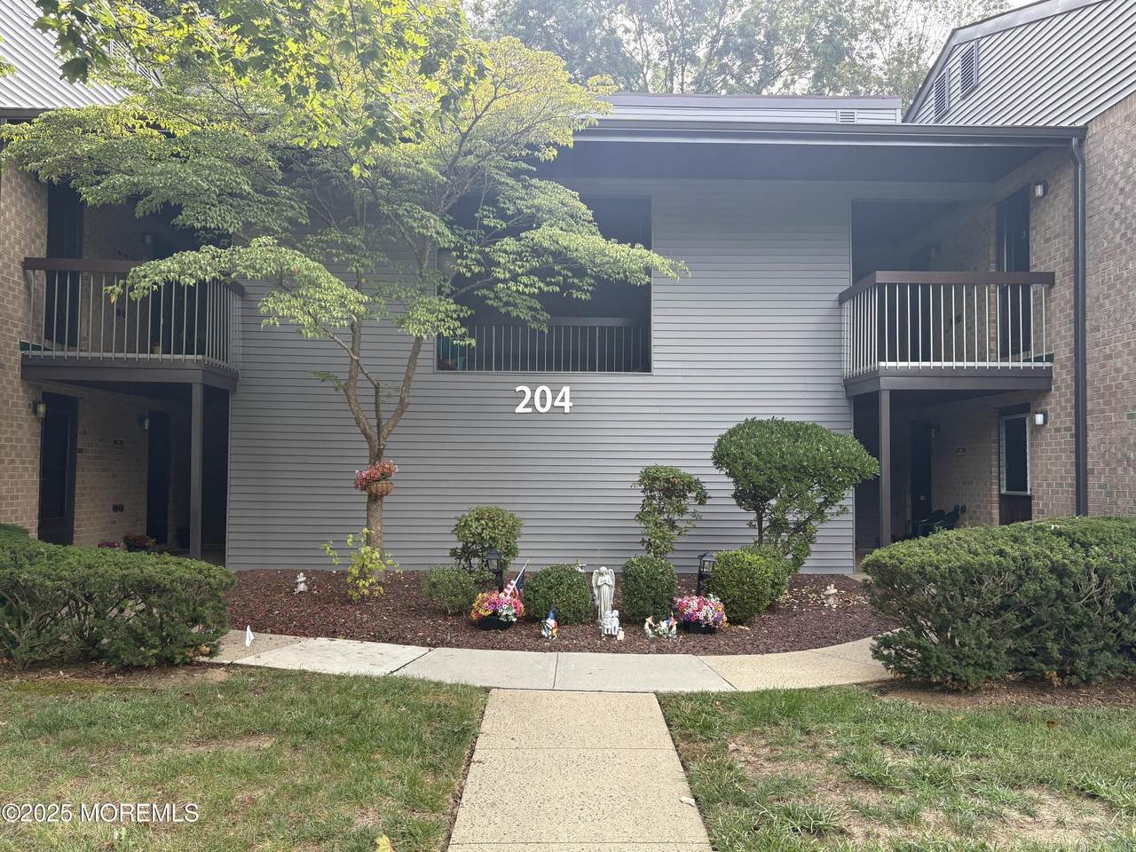 204 Covered Bridge Boulevard - Photo 1