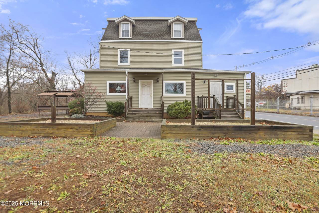 46 Evergreen Road - Photo 1