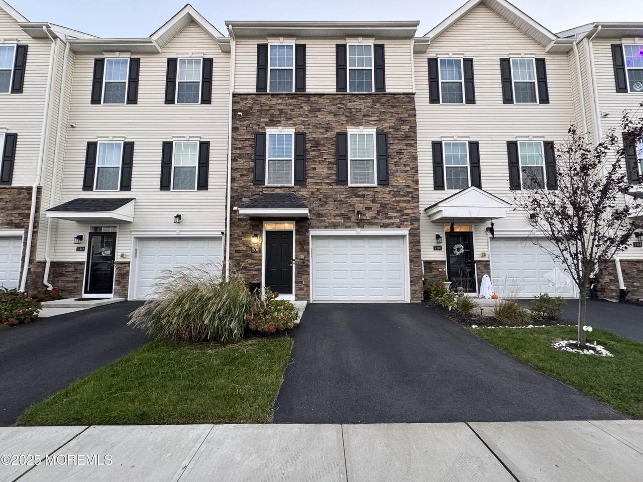 208 Revival Road - Photo 1