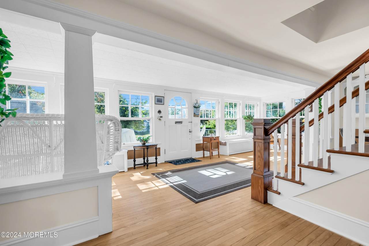 424 Burlington Avenue - Photo 1