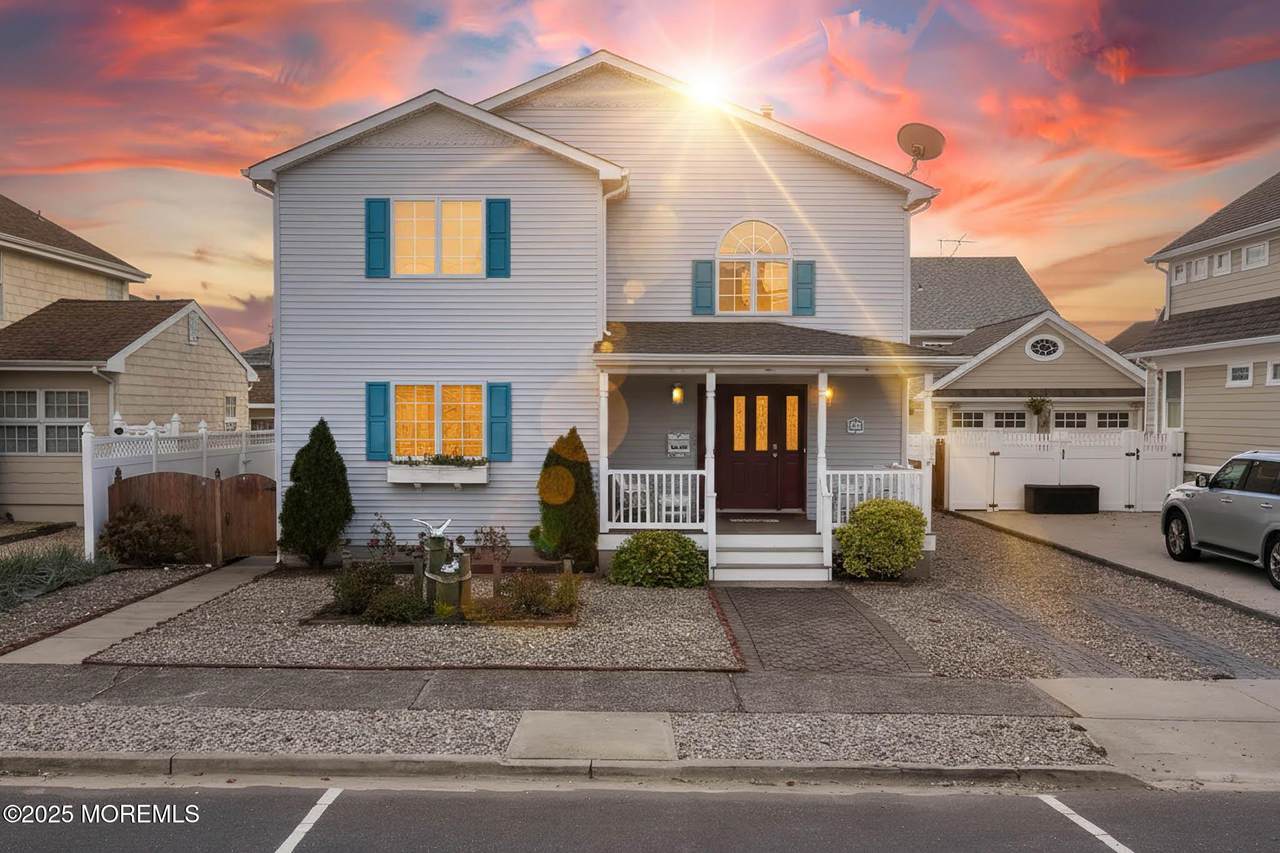 16 Brown Avenue - Photo 1