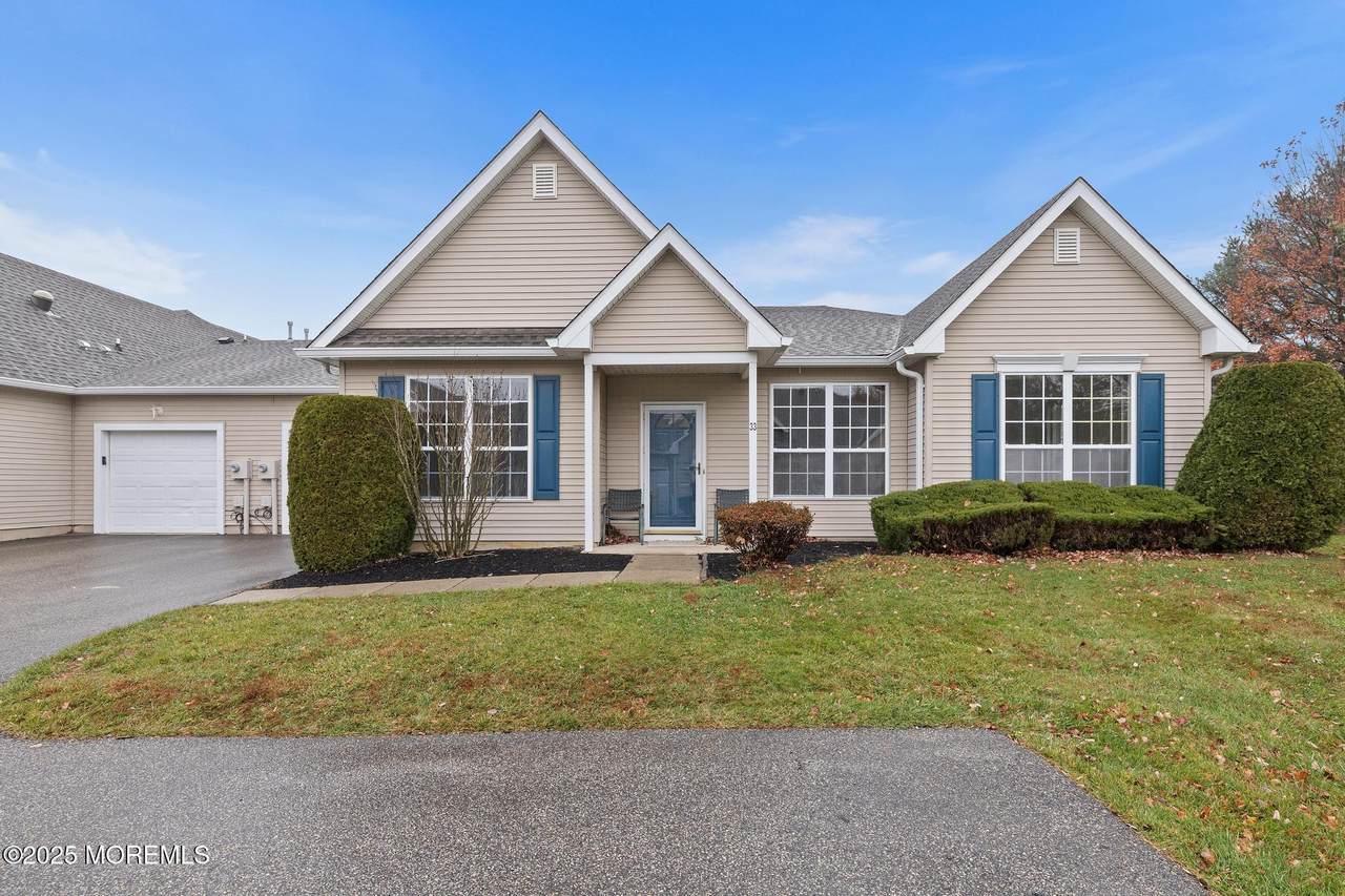 33 Deerchase Lane - Photo 1