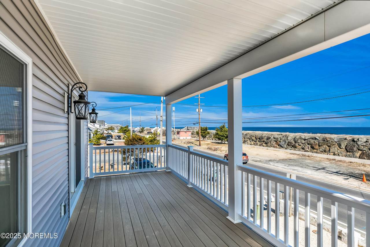 250A Ocean Avenue - Photo 1