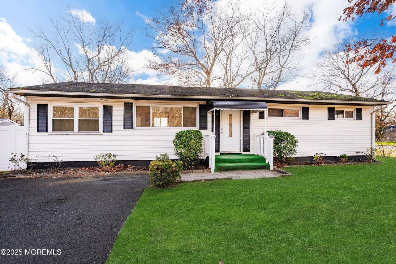 2651 Ridgeway Road - Photo 1