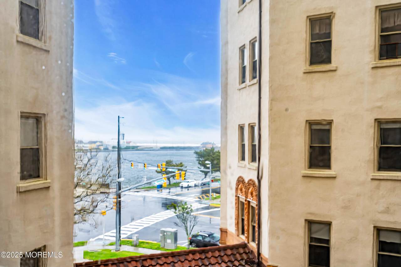 400 Deal Lake Drive - Photo 1