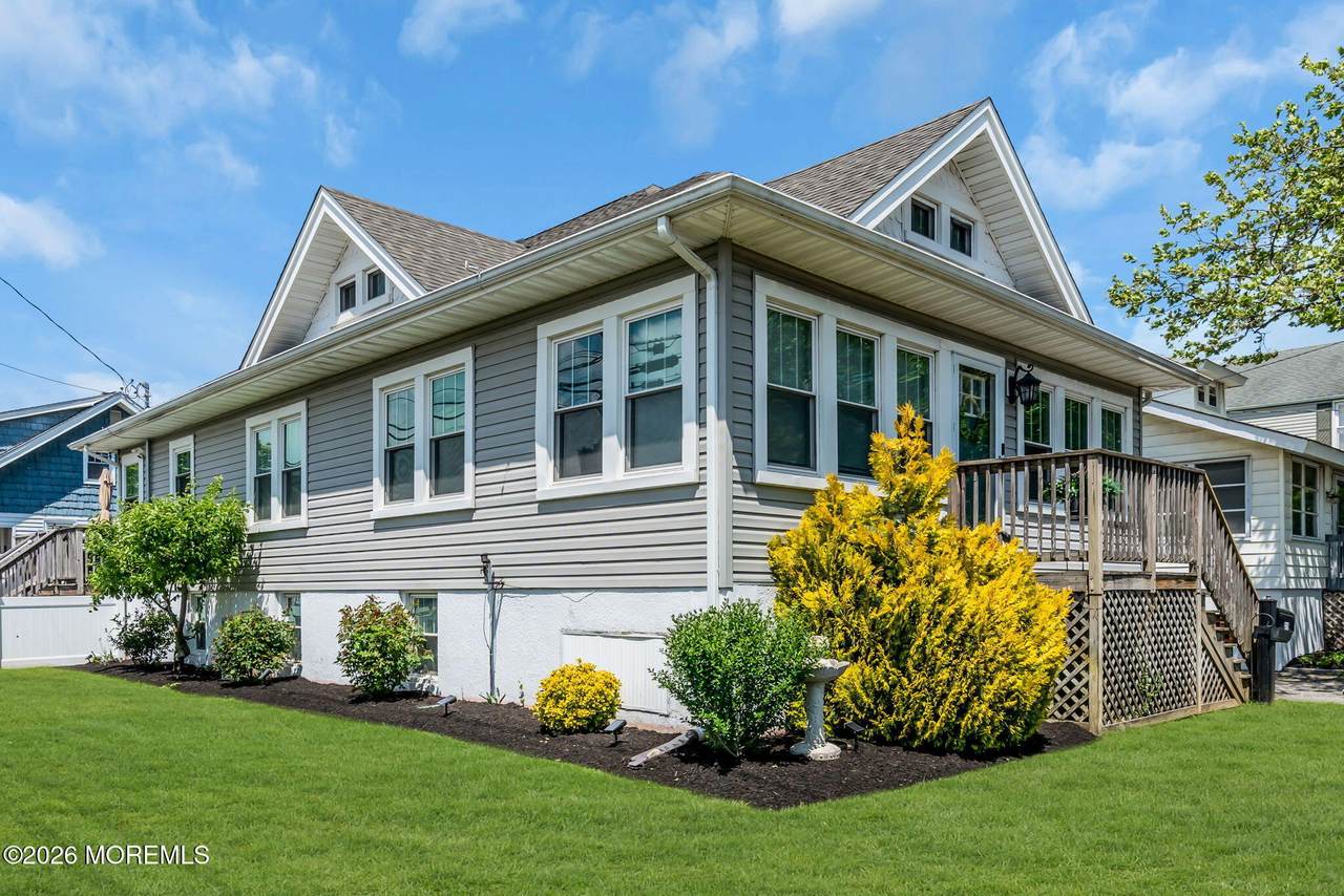 319 Arnold Avenue - Photo 1