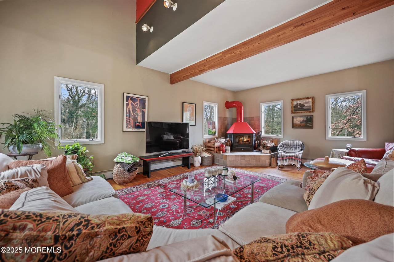 206 Lake Avenue - Photo 1
