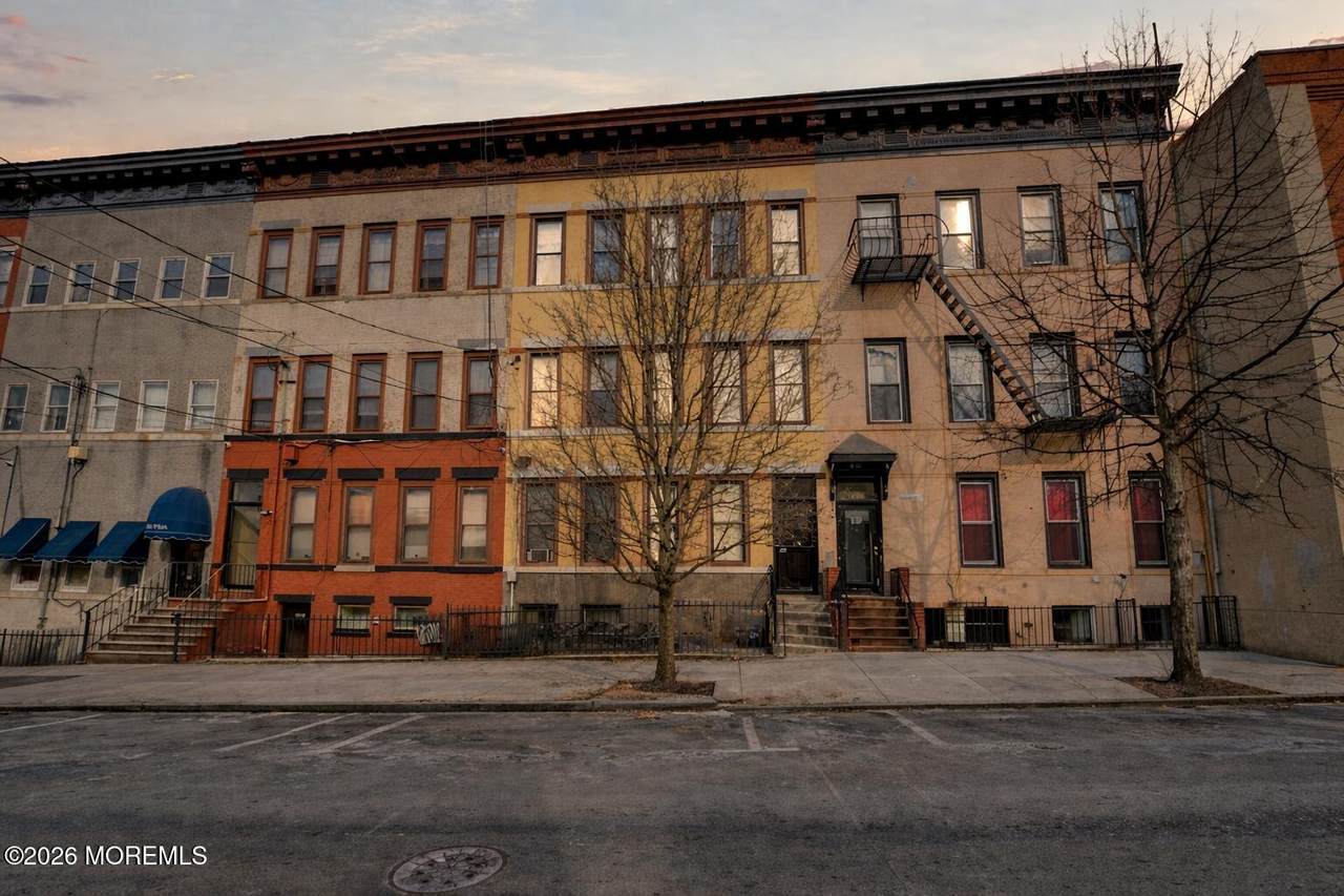 1202 13th Street - Photo 1