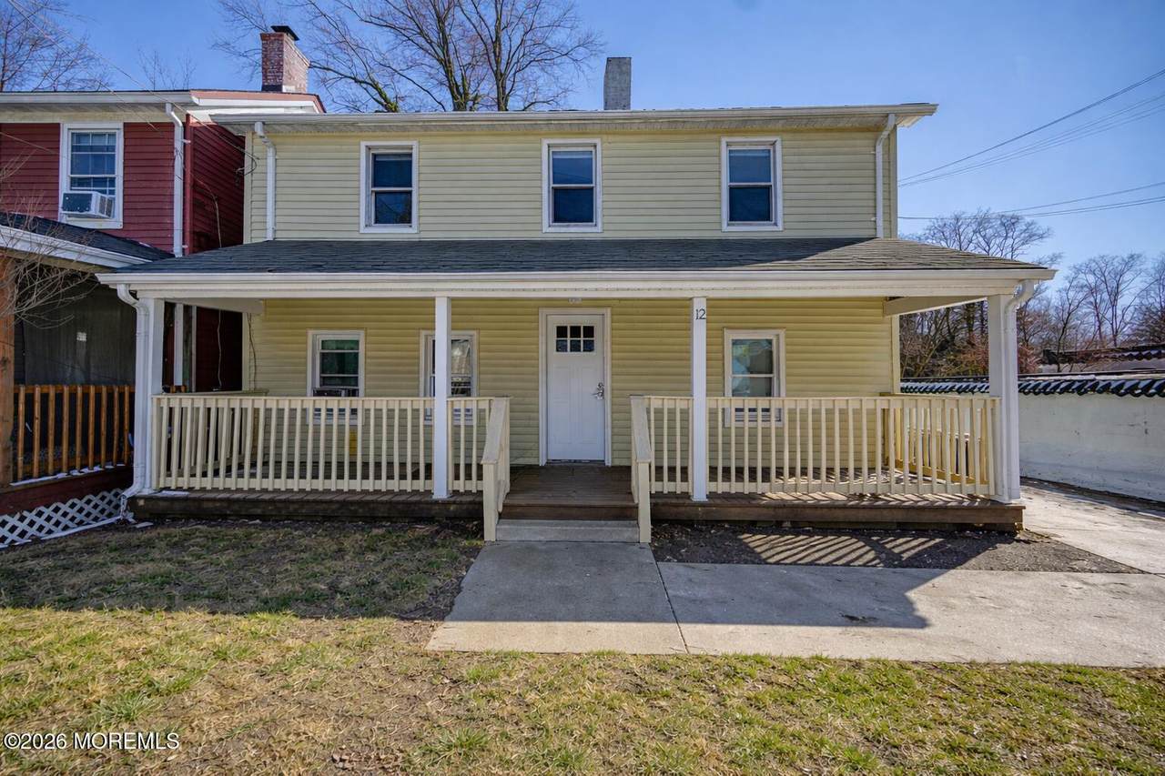 12 Main Street - Photo 1