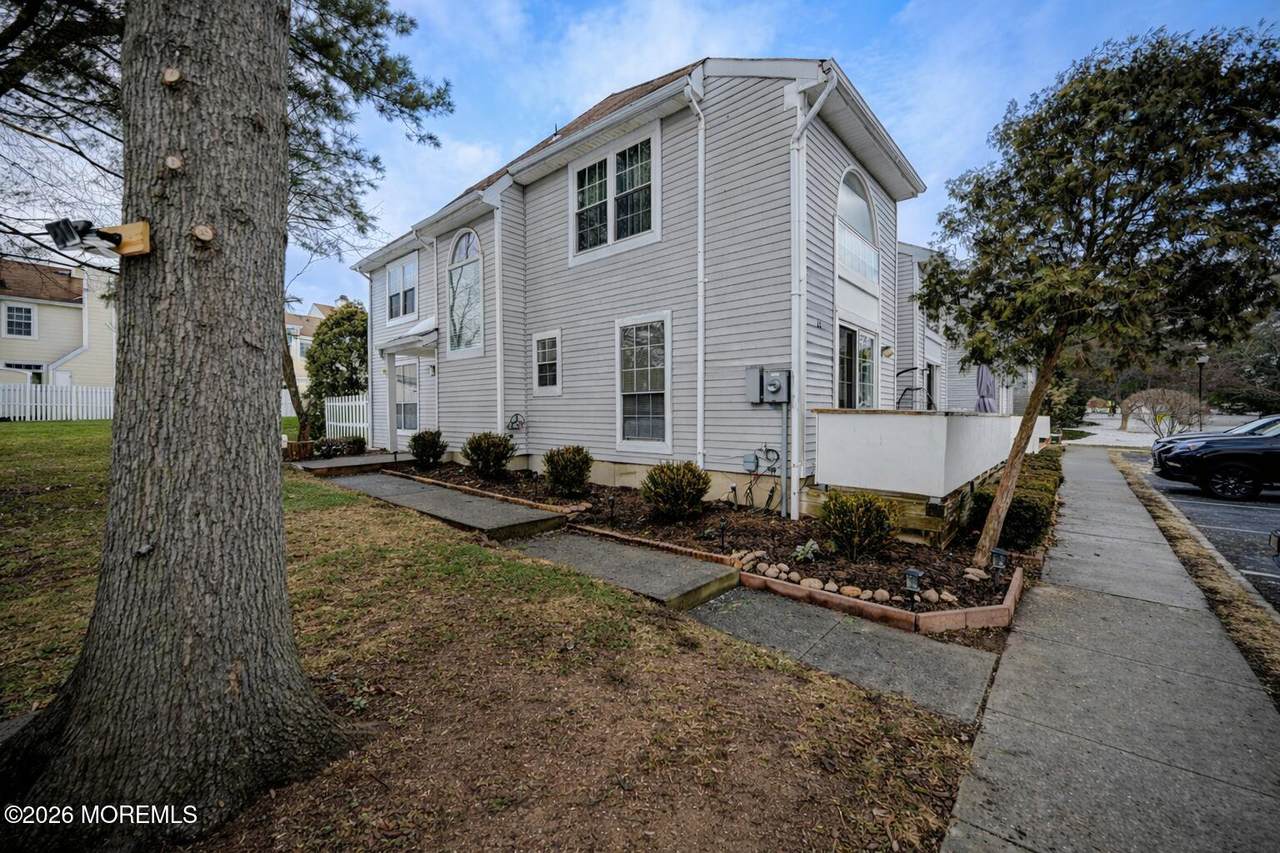 22 Borelle Square - Photo 1