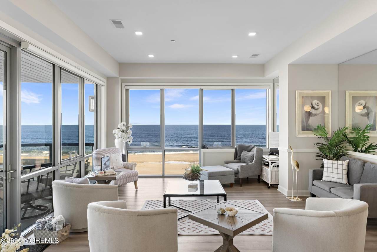 365 Ocean Boulevard - Photo 1