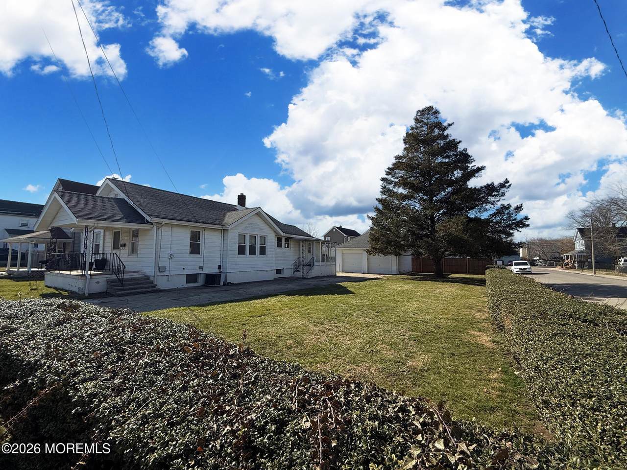 539 Summer Street - Photo 1
