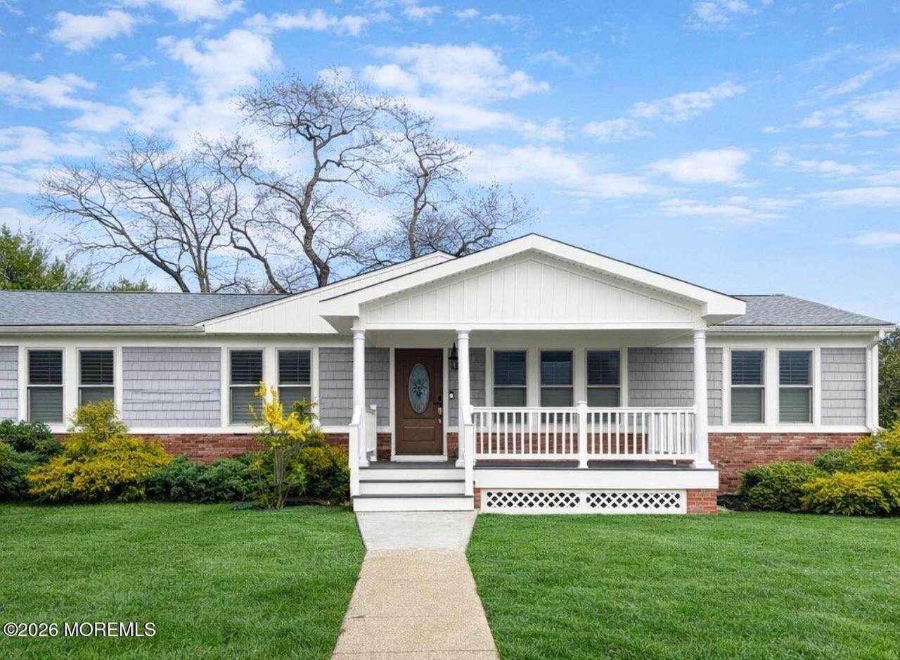 1641 Holbrook Street - Photo 1