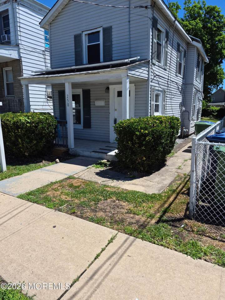 258 Fisher Avenue - Photo 1