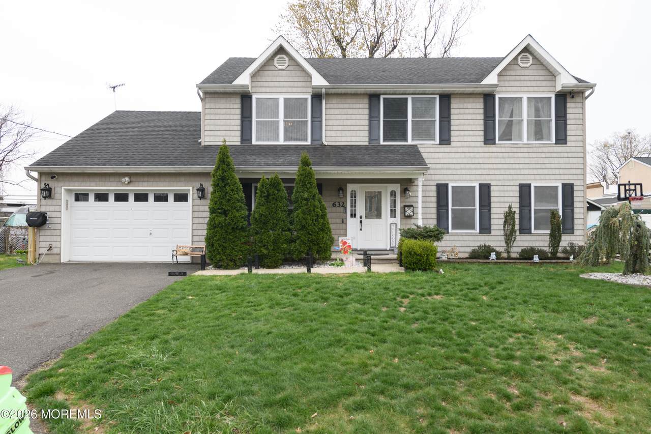 632 Washington Avenue - Photo 1