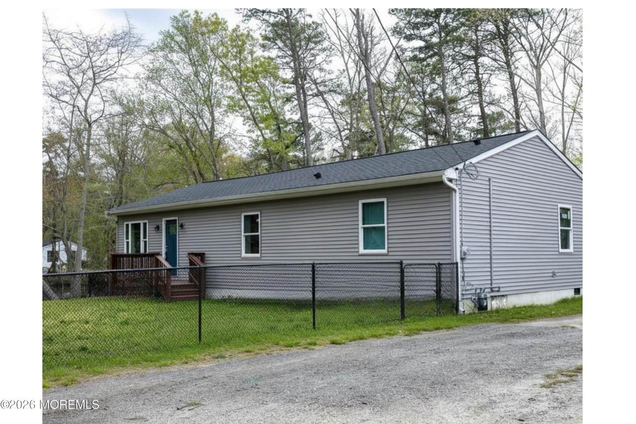 20 Columbine Avenue - Photo 1