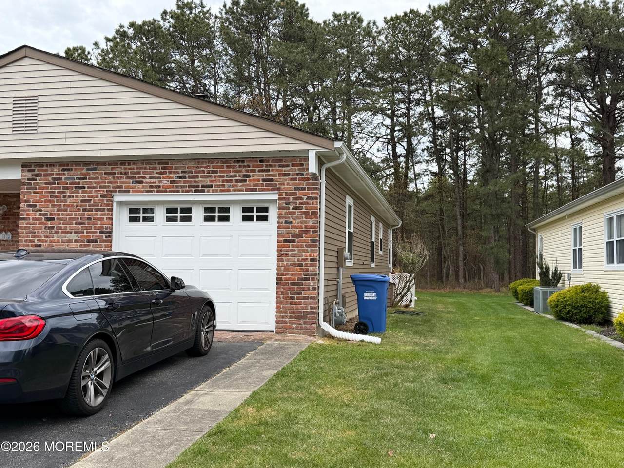https://bt-photos.global.ssl.fastly.net/monmouth/1280_boomver_3_22612459-2.jpg