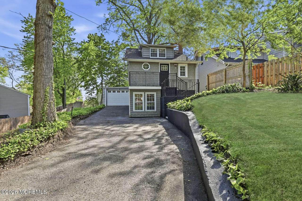8 Summit Road - Photo 1