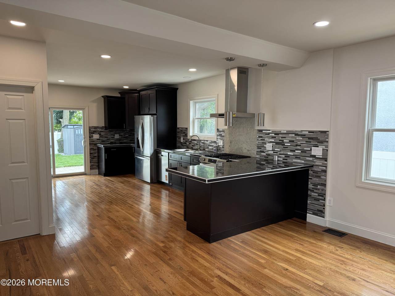 13 Locust Avenue - Photo 1