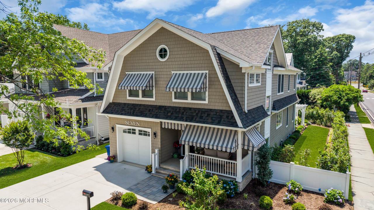 7 Marcellus Avenue - Photo 1