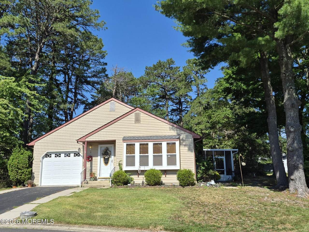 2 Holyoke Court - Photo 1