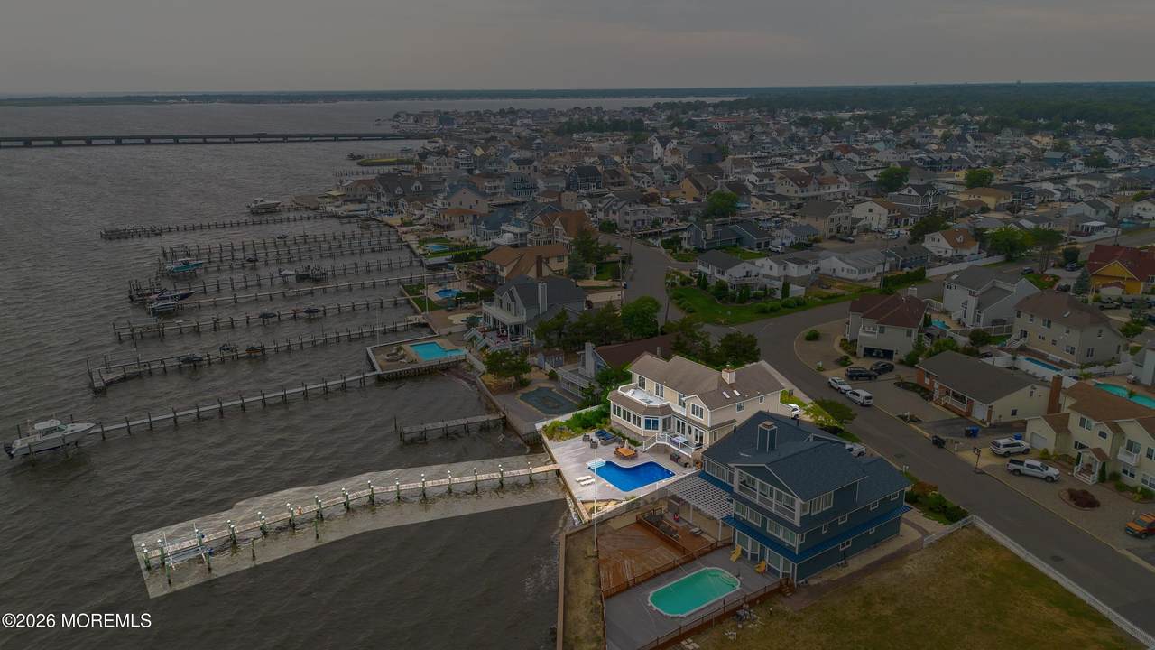 3287 Long Point Drive - Photo 1