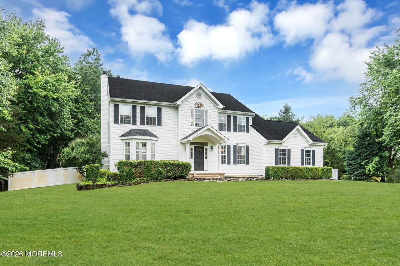https://bt-photos.global.ssl.fastly.net/monmouth/1280_boomver_2_22619194-2.jpg