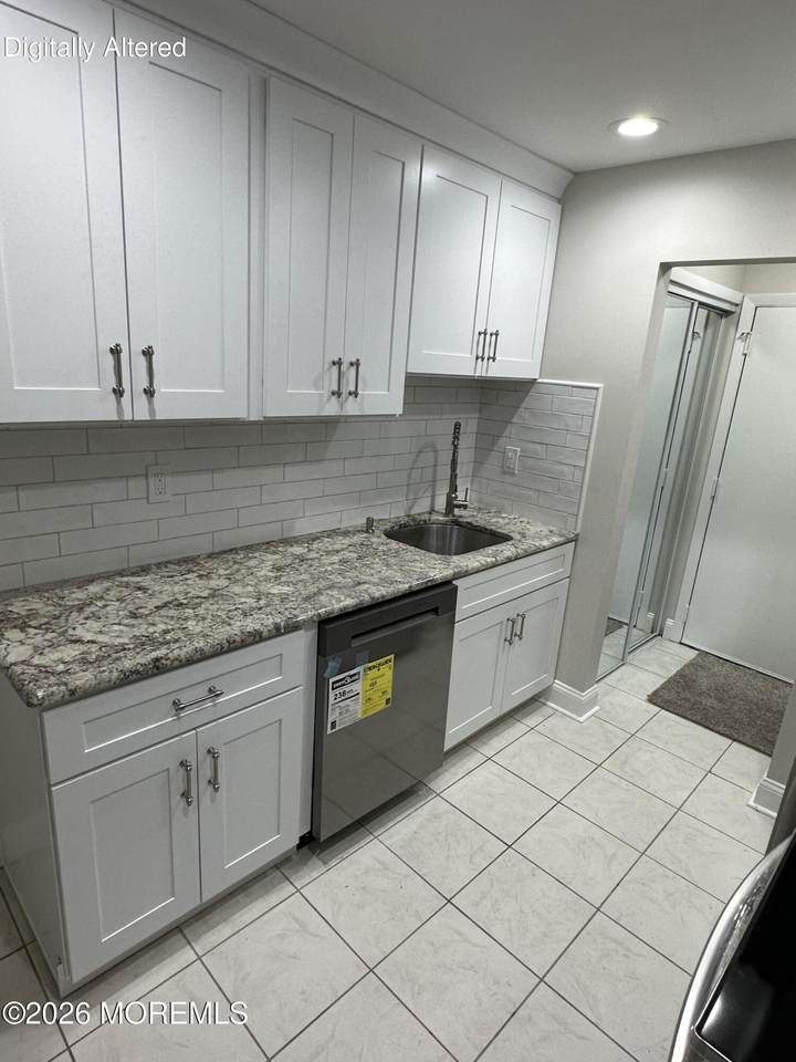 35 Amberly Drive - Photo 1