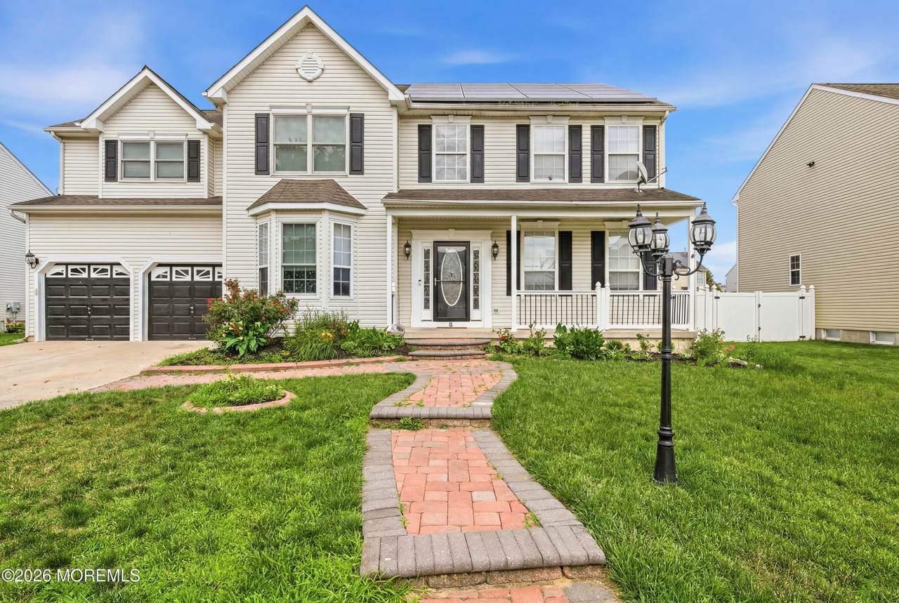 1316 Sassafras Lane - Photo 1
