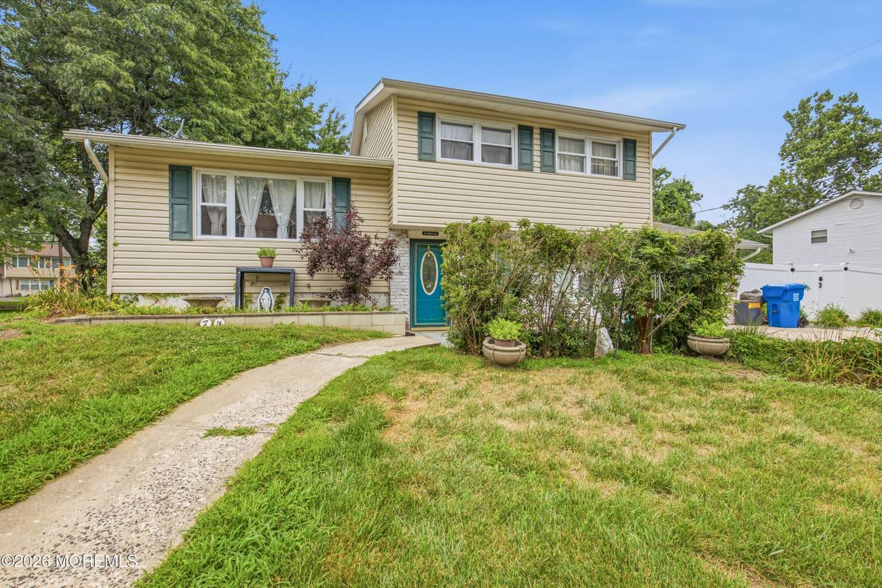 74 Citadel Drive - Photo 1