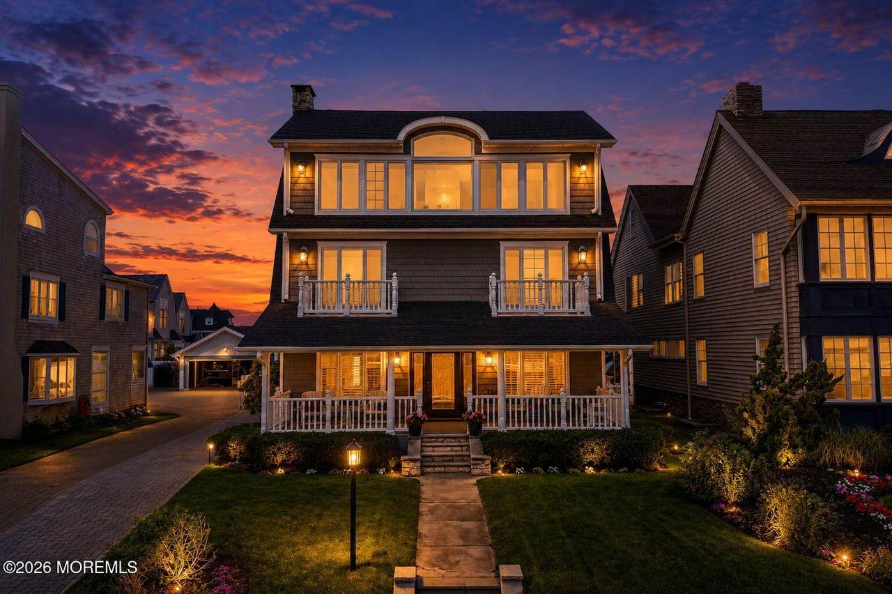 2007 Ocean Avenue - Photo 1