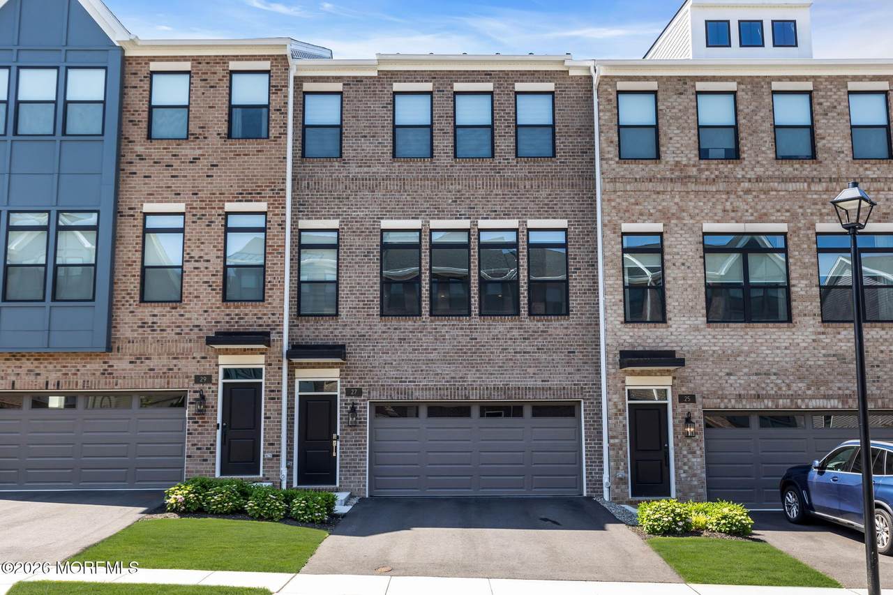 27 Linder Court - Photo 1