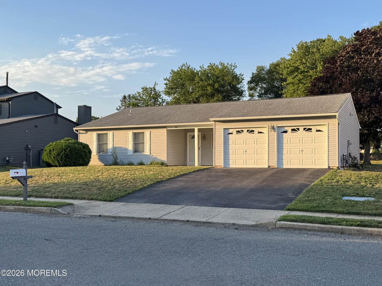 48 Starlight Road - Photo 1