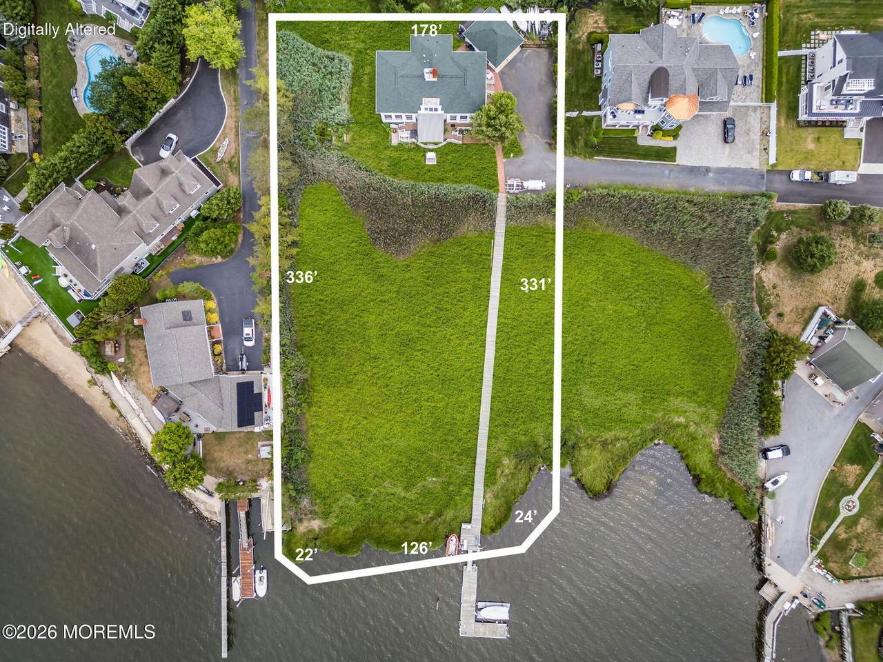 43 Columbus Drive - Photo 1