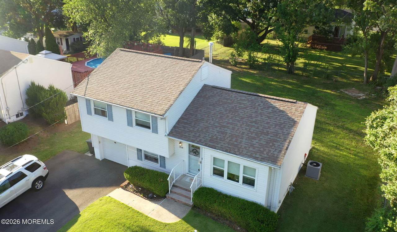 308 Skene Drive - Photo 1