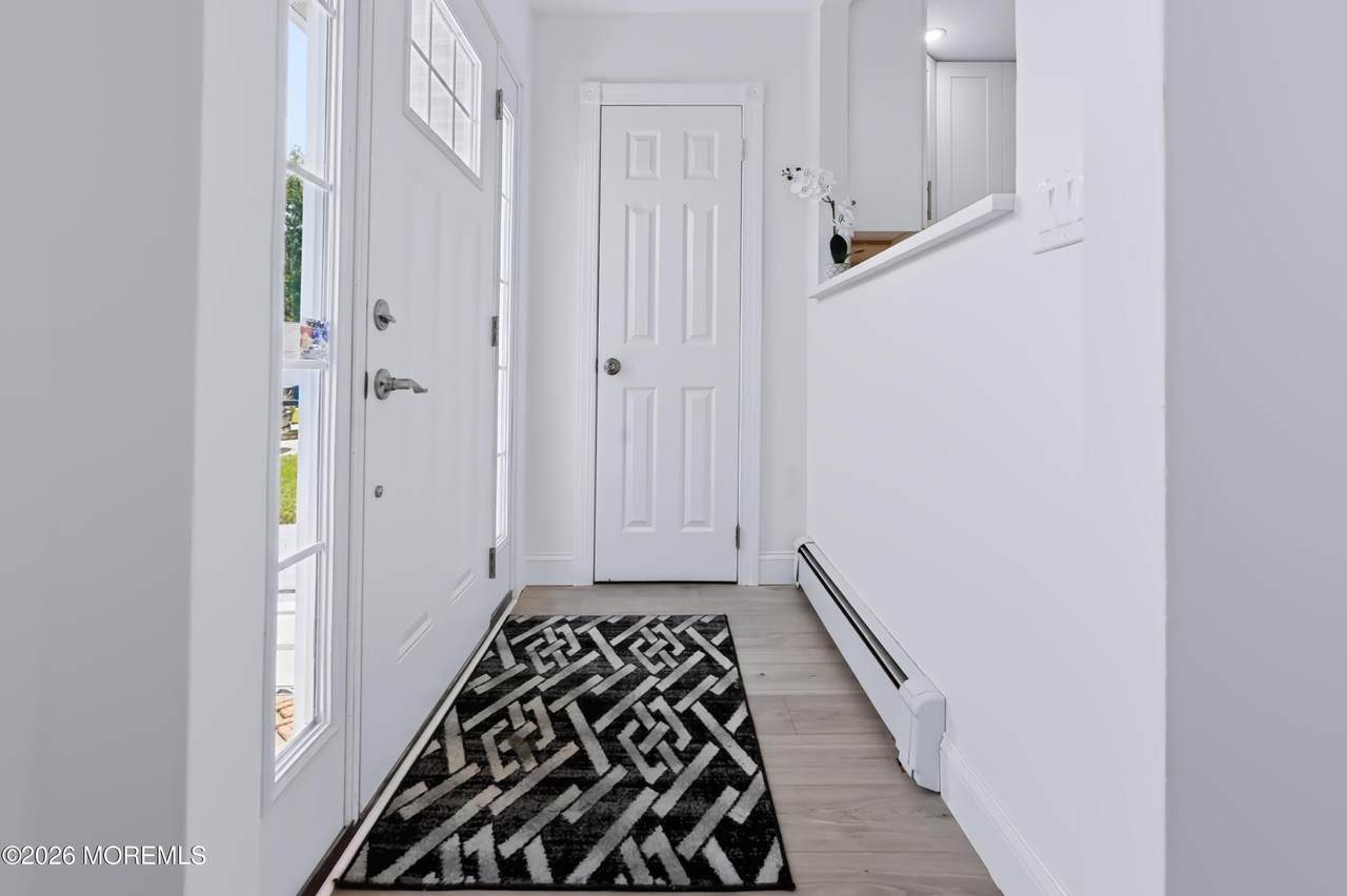 95 Larkspur Court - Photo 1