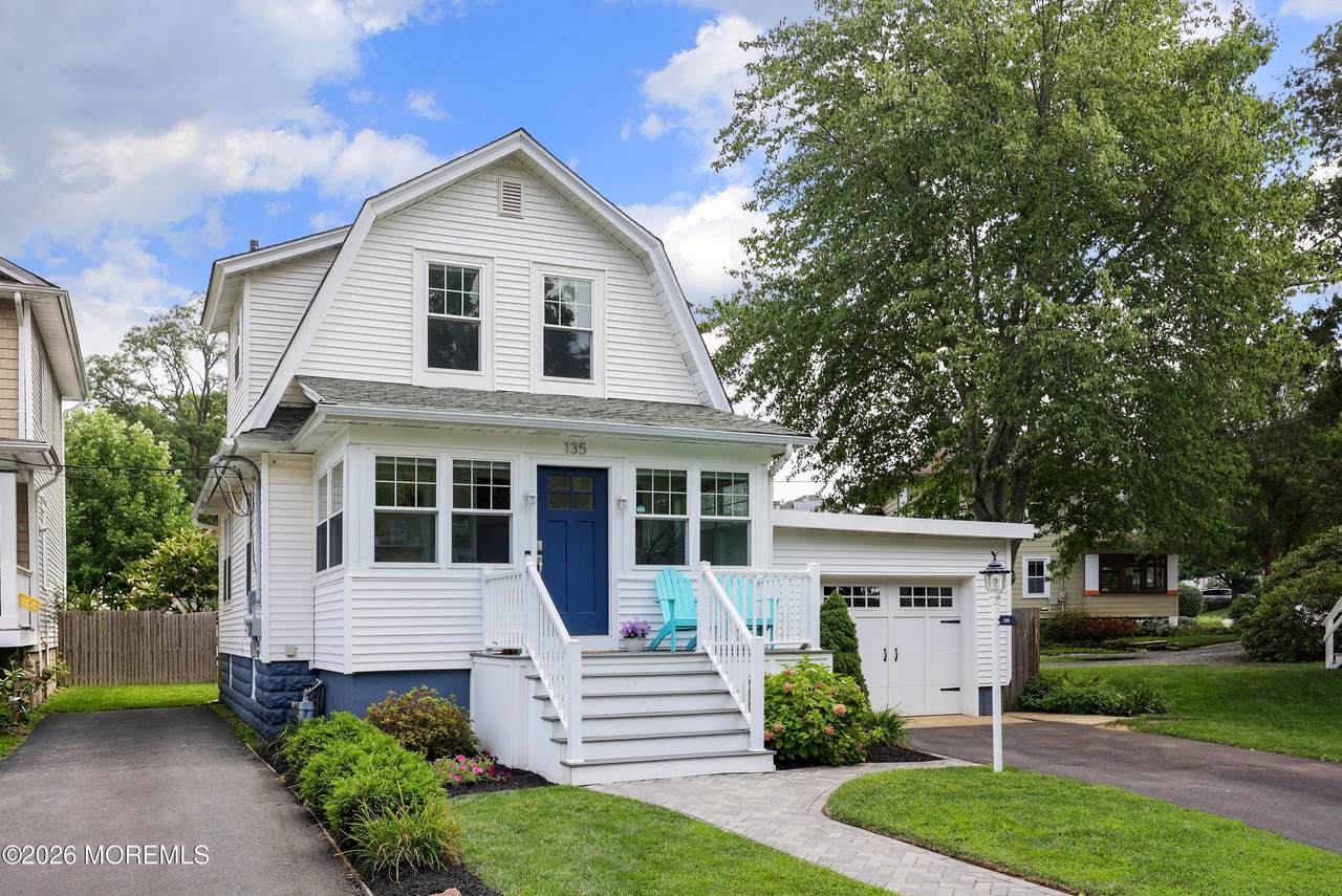 135 South Street - Photo 1
