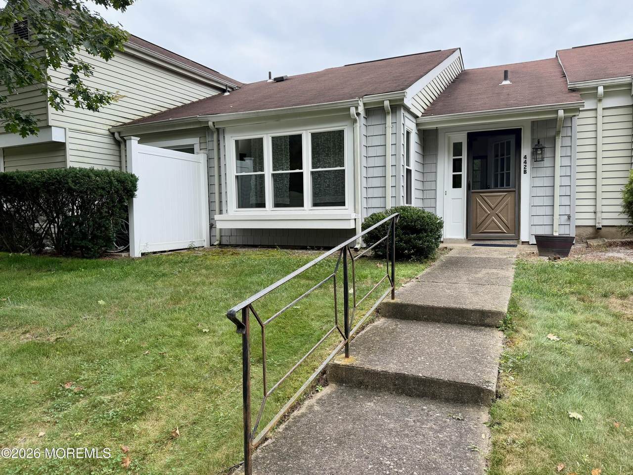442B Dartmoor Way - Photo 1