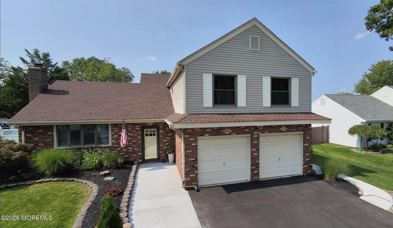 1100 Carlow Drive - Photo 1