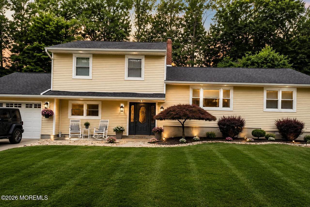 35 Birmingham Drive - Photo 1