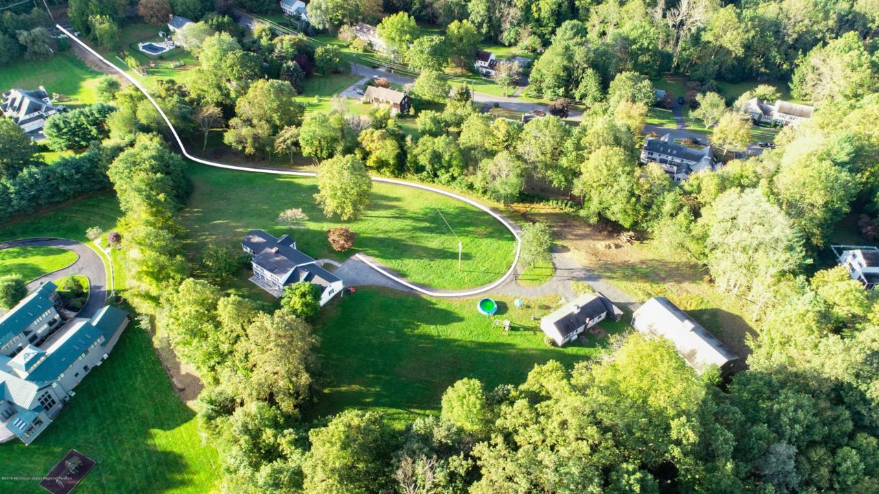 219 Holland Road - Photo 1
