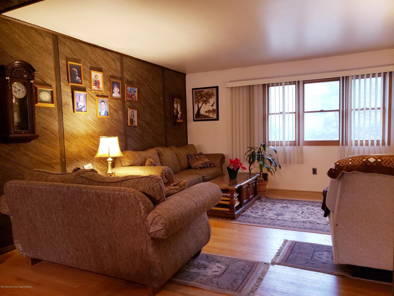 59 Sunnyside Road - Photo 1