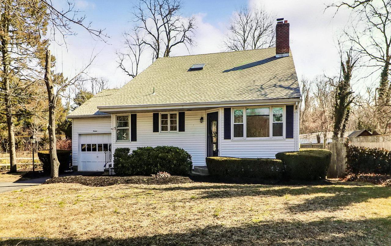 13 Sears Avenue - Photo 1