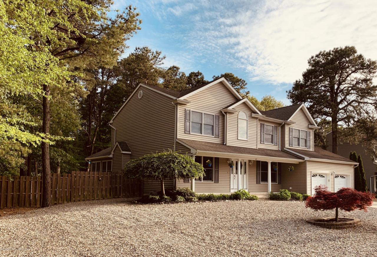 427 Forrest Avenue - Photo 1